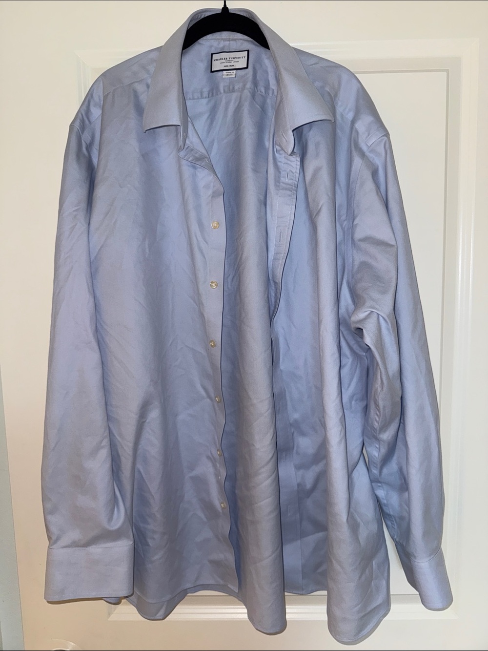 Charles Tyrwhitt Men's Blue Dress Shirt - Classic Collar